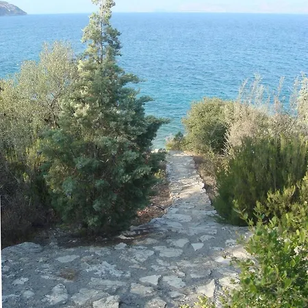 House 1 Splendid Views And Pool Holiday home *