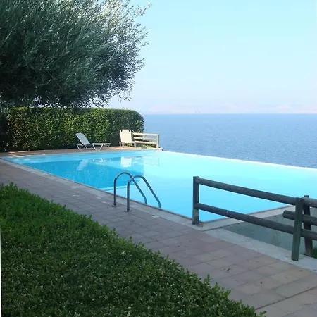 House 1 Splendid Views And Pool *